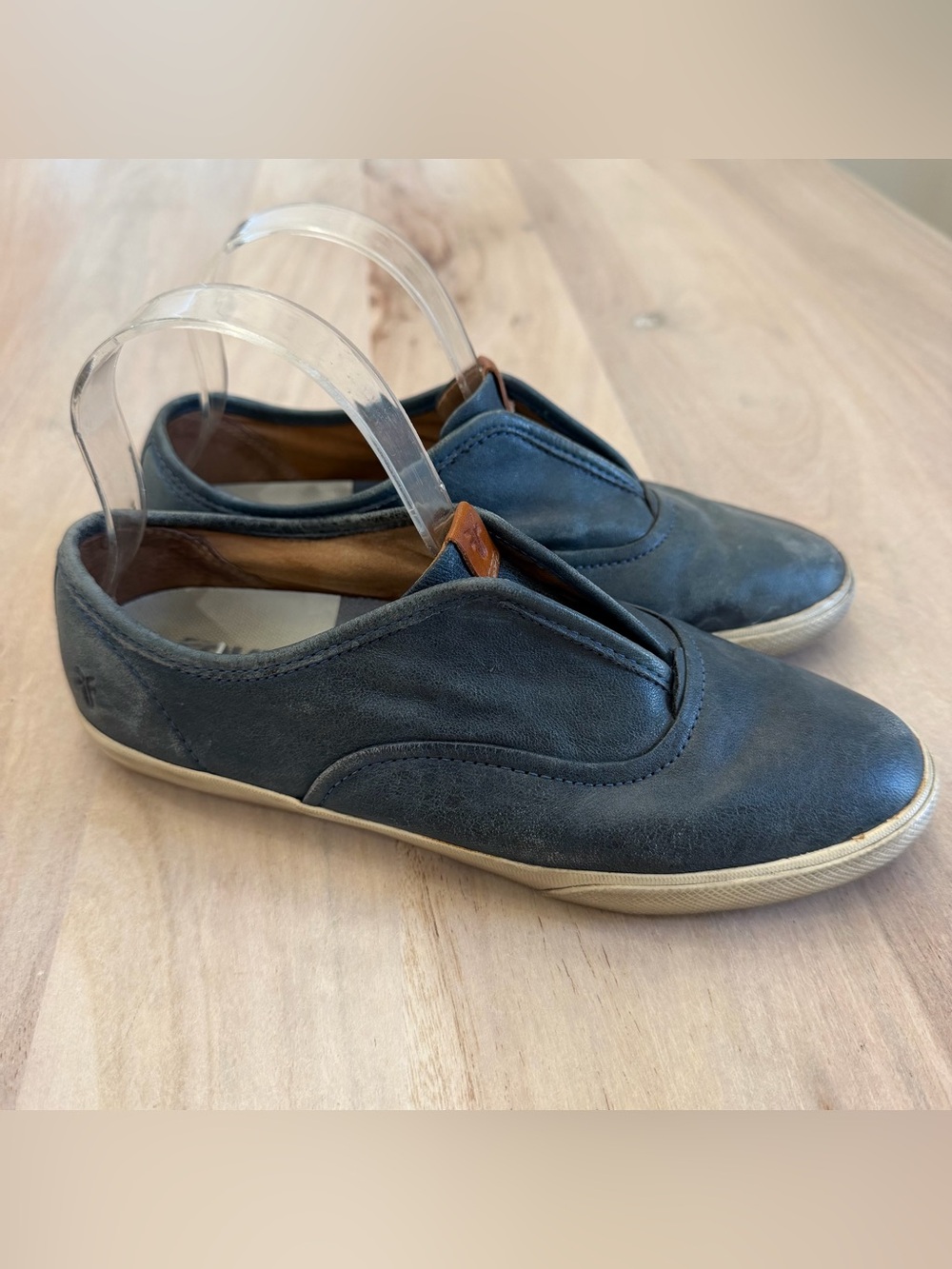 Frye CVO Blue Leather Flats Shoes Women’s Size 8